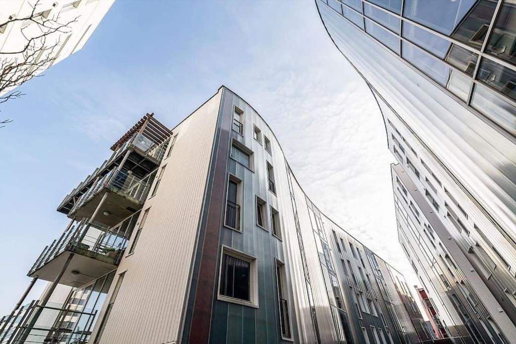 Koselig Og Sentralt Midt I Fargegaten Stavanger Buitenkant foto